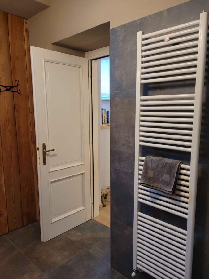B&B Villa Tavallini Pollone Bagian luar foto
