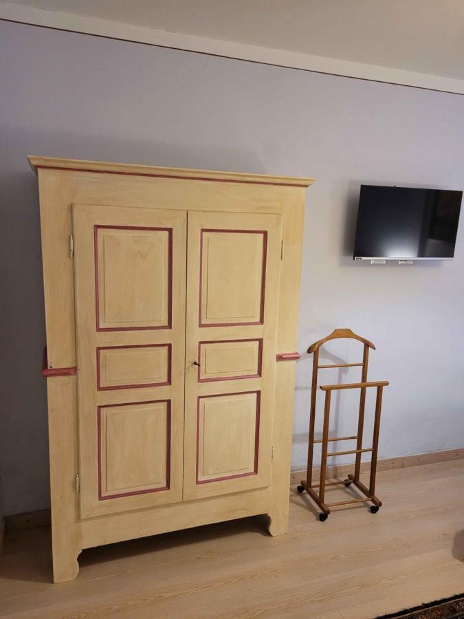 B&B Villa Tavallini Pollone Bagian luar foto