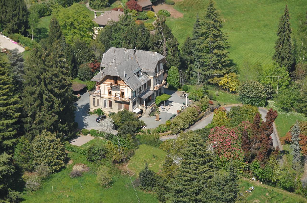 B&B Villa Tavallini Pollone Bagian luar foto